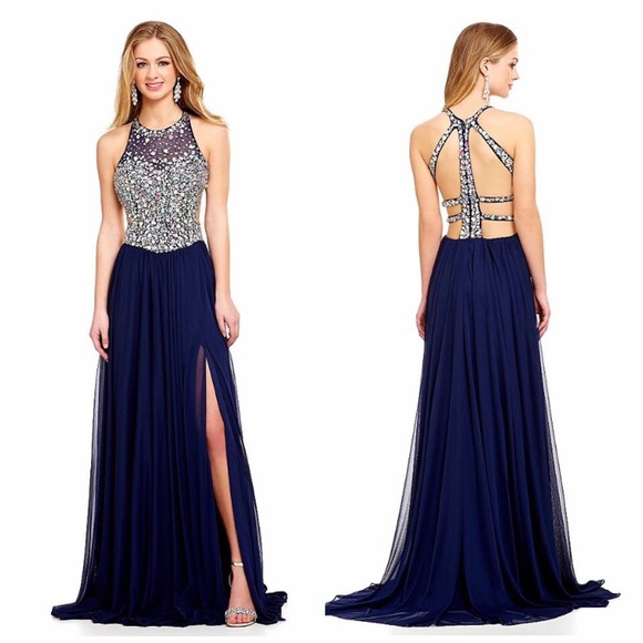Dresses & Skirts - prom dress
